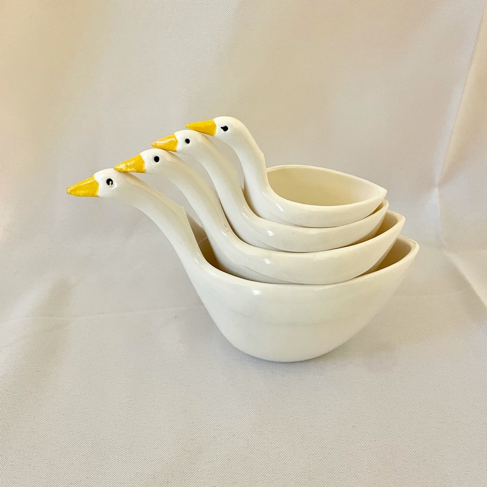 Vintage geese measuring cup set , J.S.N.Y labeled